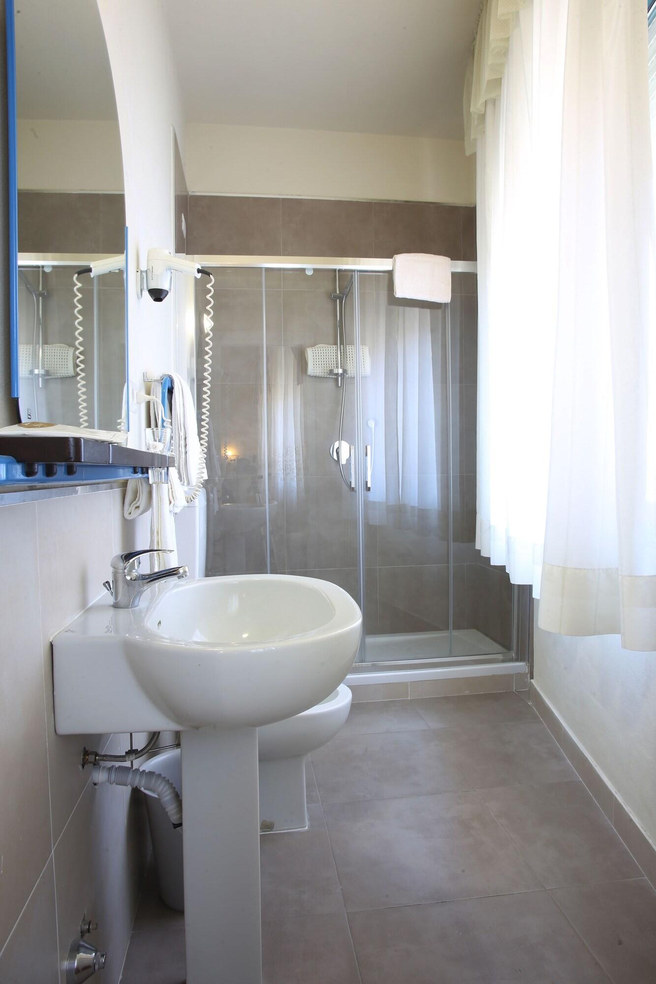 Hotel Nuovo Savi Montecatini Terme Dış mekan fotoğraf