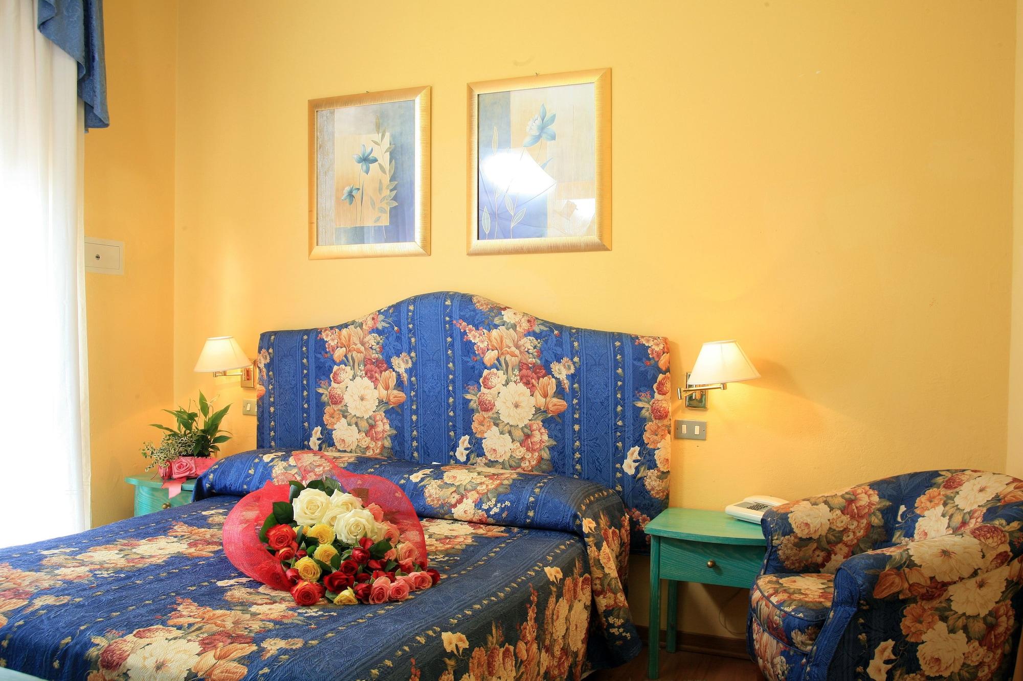 Hotel Nuovo Savi Montecatini Terme Dış mekan fotoğraf
