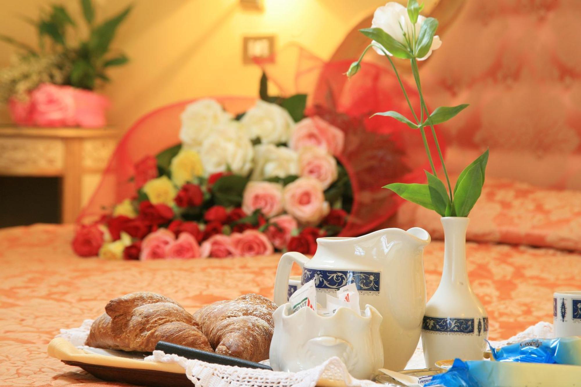 Hotel Nuovo Savi Montecatini Terme Dış mekan fotoğraf